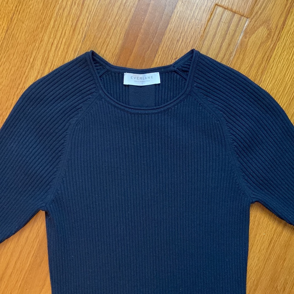 Everlane Ribbed Short Sleeve Dress - Picture 6 of 7
